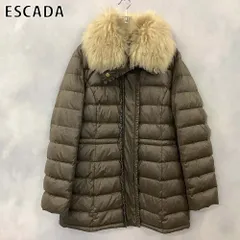 2026年最新】エスカーダ ダウンの人気アイテム - メルカリ