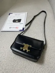 セリーヌ トリオンフ ティーン ブラック ショルダーバッグ