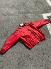 ナイキ オールドスクール レッド ウィンドブレーカー