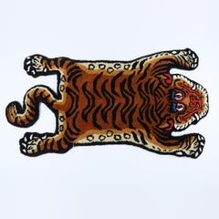 Sheepskin Tiger Embroidered Rug Mat - メルカリ