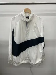 105) NIKE ウーブン ウィンドブレーカー ジャケット