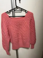 ケーブルニット ピンク スクエアネック 長袖ニット