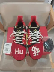 アディダス x ファレル ソーラー Hu グライド M CNY 255mm ウルトラブースト