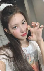 ILLIT UMS LD YUNAH bomb