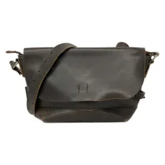 H1203MANO FECE(マノフェス) ショルダーバッグ - ダークブラウン レザー