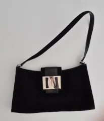 FERRAGAMO フェラガモ ヴィンテージ スウェード ショルダーバッグ