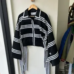 アディダス オリジナル トラック ジャケット (1/29)