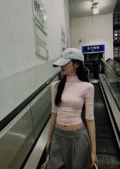 (海外配送)ハーフ タートルネック 半袖 クロップド Tシャツ (3色)