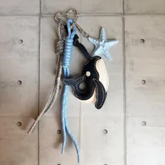 じゃらじゃらキーホルダー バッグチャーム 鯨　クジラ ハート タッセル 青