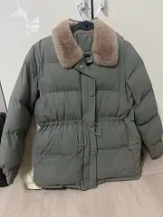 ファーカラ マウンテンダウンジャケット