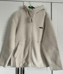 新品 뽀그리 フードジップアップ 105サイズ