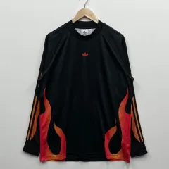 アディダス ブラック 炎 プリンティング 長袖 Tシャツ