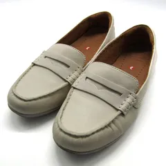 クラークス ローファー スリッポン シューズ ブランド 靴 白 レディース 22.5サイズ オフホワイト Clarks 【中古】のサムネイル