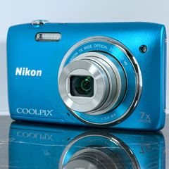 スタイリッシュで可愛いコンデジ】Nikon coolpix S3600 ブルー - メルカリ
