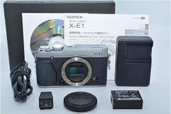 未使用品 FUJIFILM XF1 RED おまけバッテリー付き - メルカリ