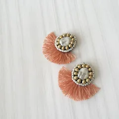 バロックパール ゴールド × フリンジ ビーズ刺繍 ピアス/イヤリング