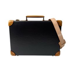 ◇R0027◇グローブトロッター safari 13