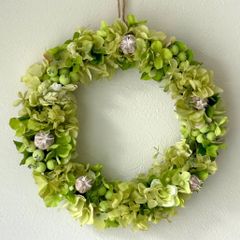 アナベルのふんわり三日月リース 紫陽花のナチュラルリース - メルカリ
