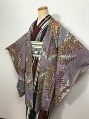 【中古】Sサイズ 羽織 正絹 ピンク地に菊花模様 アンティーク