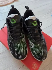 プーマ ジュニア サッカーシューズ/245