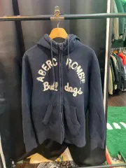 アバクロンビー 限定モデル フード ジップアップ