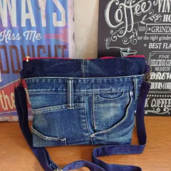 223☆USEDダメージデニムリメイク☆ショルダーバッグ☆リメイクデニム☆ジーパンリメイク☆