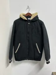 ナイキ 正規品 限定モデル スタジャン