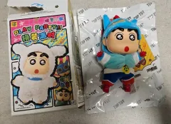 TOPTOY アクション仮面 クレヨンしんちゃん Labubu