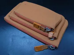 Salvatore Ferragamo フェラガモ ナイロンキャンバス ポーチ マルチケース オレンジ系 DL5696のサムネイル