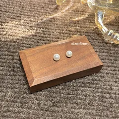 一粒パール 6mm ホワイト ピアス 両耳用  小粒パール シンプル カジュアル フォーマル 冠婚葬祭 レディース