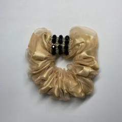 ヘアゴム　シュシュ　ベージュ　ブラック