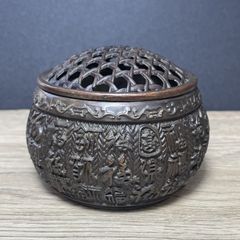 【希少・真彫】麻雀牌 牛骨・背竹牌 1枚12g 昭和レトロ 付属品完備 保証票付 希少】麻雀牌セット 牛骨製 背竹牌 手彫り 昭和レトロ 骨牌