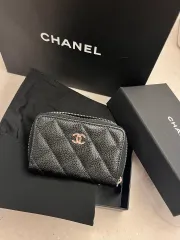 シャネル 財布 / ブラック&シルバー
