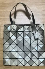 BAO BAO ISSEY MIYAKE バオバオイッセイミヤケ バッグ ^^
