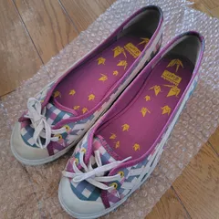 2026年最新】Onitsuka Tiger フラットシューズの人気アイテム - メルカリ