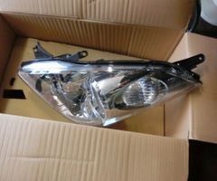 B 7トヨタ純正 アクア ヘッドランプASSY 左 81110-52E61 - メルカリ