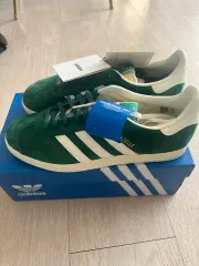 アディダス ガゼル