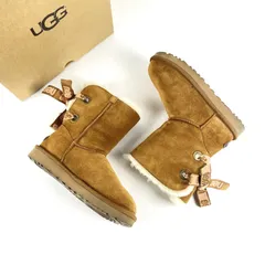 箱付　UGG　アグ　1098075　USTOMIZABLE BAILEY BOW SHORT　カスタマイズ ベイリー ボウ ショートブーツ　ムートンブーツ　23cm　ブラウン