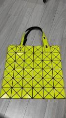 BAO BAO ISSEY MIYAKE ルーセント マット ドットバッグ