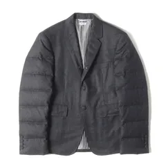 THOM BROWNE トムブラウン ジャケット グレー サイズ:0 | グログランテープ付き ダウンスリーブ ウール 3B テーラードジャケット | アウター ブレザー ブルゾン 上着 | 日本製【メンズ】【中古】のサムネイル