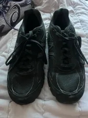 ニューバランス 990v4 トリプルブラック 4e 290