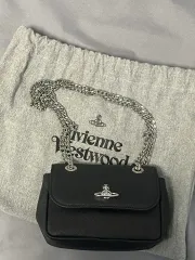 ヴィヴィアン・ウエストウッド バッグ チェーンバッグ ショルダーバッグ クロスバッグ