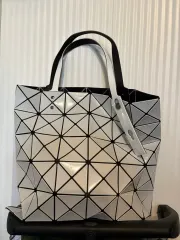 BAO BAO ISSEY MIYAKE バオバオイッセイミヤケ トートバッグ