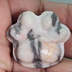 ピンクゼブラジャスパー✨肉球✨カービング✨