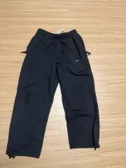 ナイキ ブラック トレーナー ズボン 海外Mサイズ