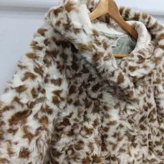 ks156◆ファーコート (F) レディース フェイクファー 袖丈短め フード付き 白と茶色の斑点