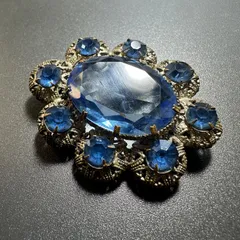 【vintage】ブルー　ヴィンテージスタイル　ブローチ　ブランドロゴあり　GT-W4