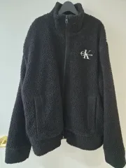 カルバン・クライン ブラック ボアフリース ジャケット