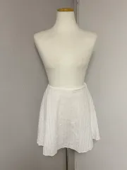 (工場在庫整理/新品) 白 ジャカード ミニ スカート