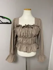 (工場在庫整理/新品)スクエアネック 밴딩 フリル ブラウス